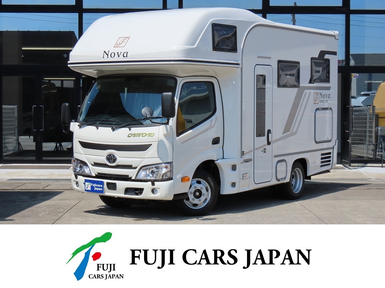 キャブコン カムロードフジカーズジャパンNovaタイプX新車