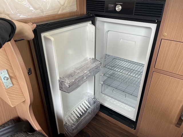 キャンピングカーキャブコン