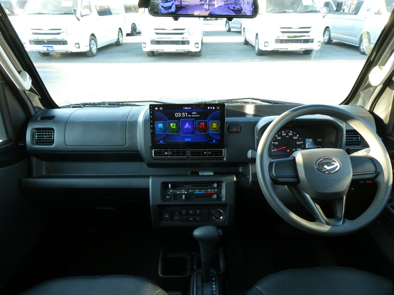 キャンピングカー軽キャンパー