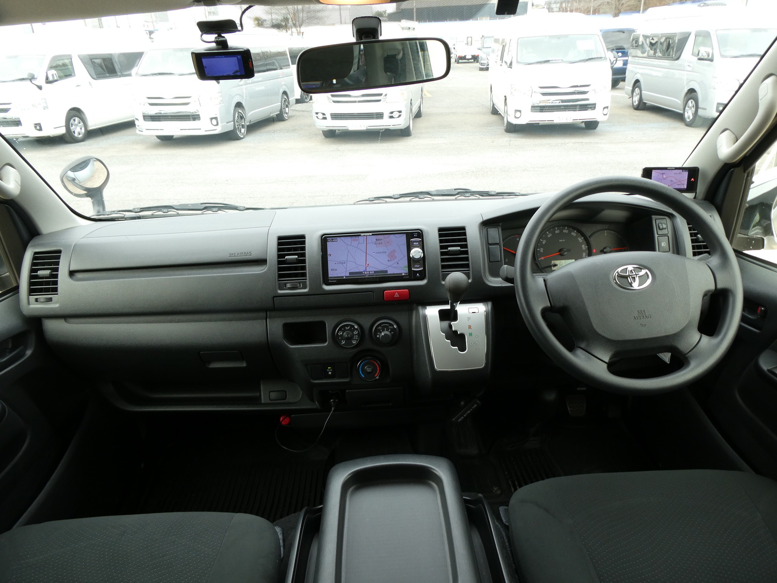 キャンピングカーバンコン