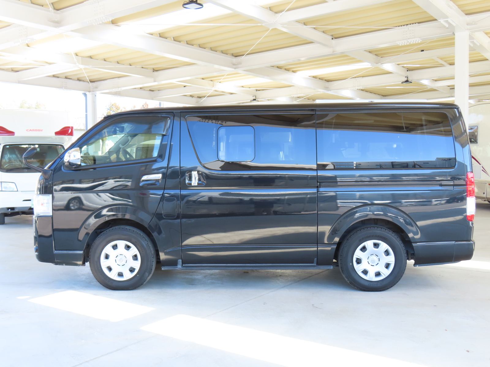 キャンピングカーバンコン