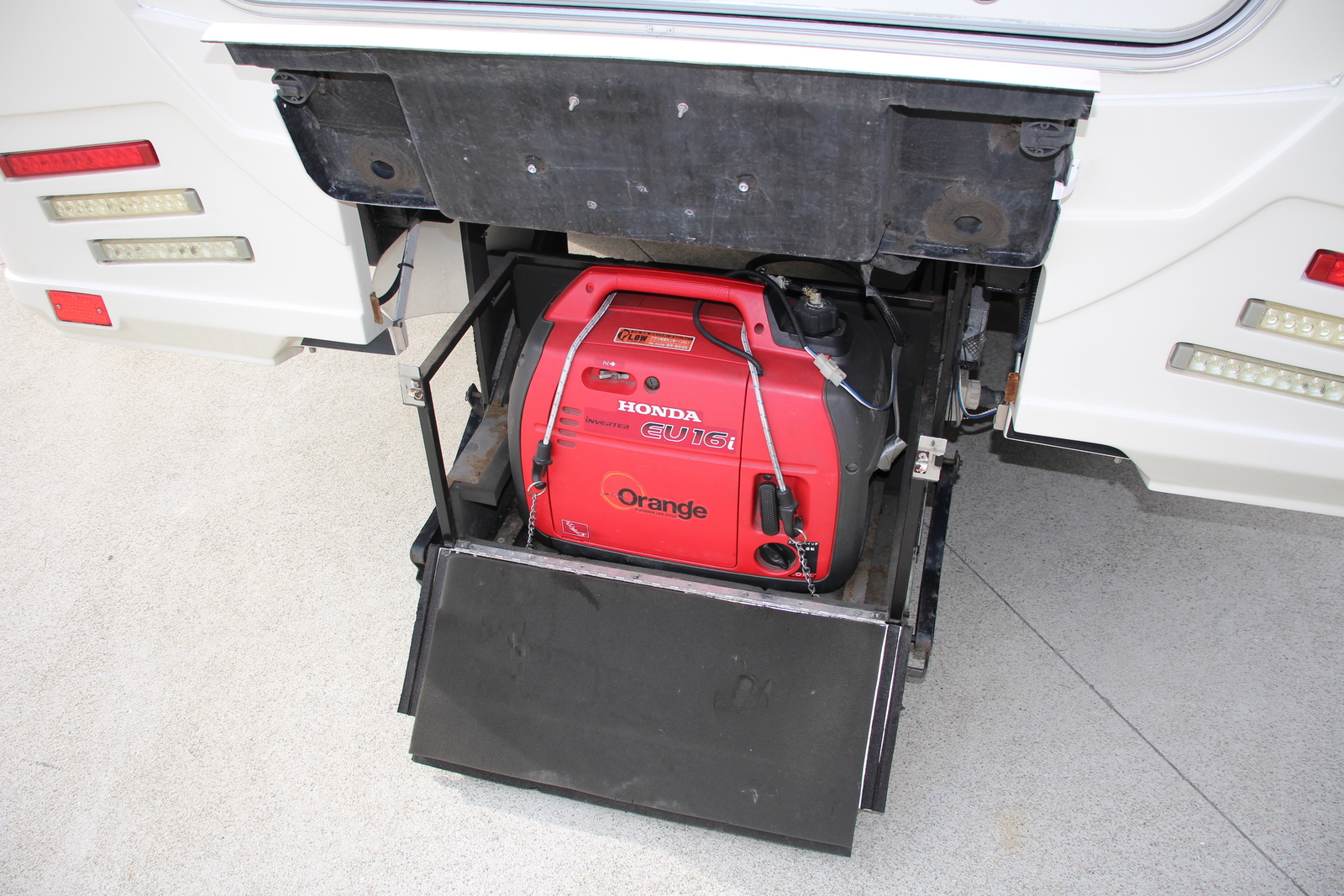 キャンピングカーキャブコン