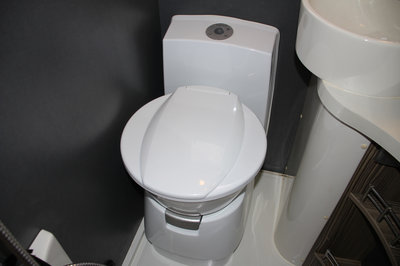 キャンピングカーキャブコン