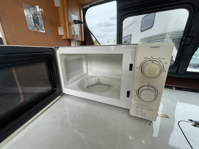 キャンピングカーバンコン