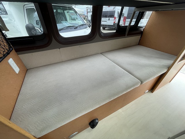 キャンピングカーバンコン