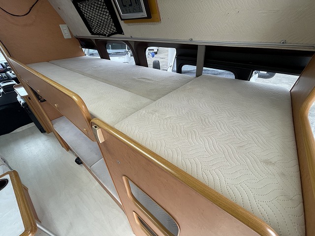 キャンピングカーバンコン