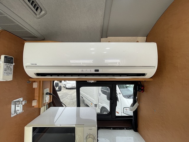 キャンピングカーバンコン