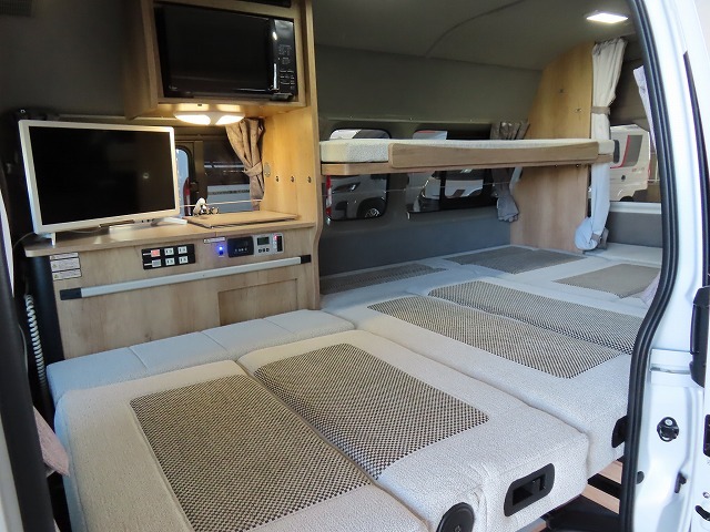 キャンピングカーバンコン