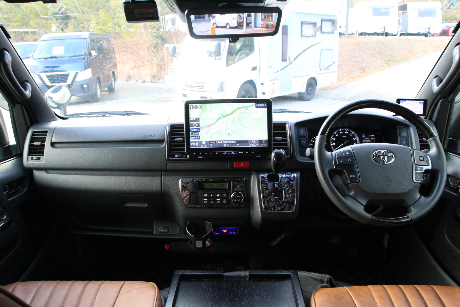 キャンピングカーバンコン