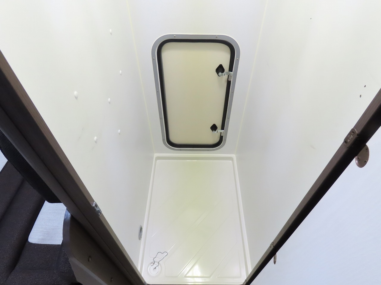 キャンピングカーキャブコン