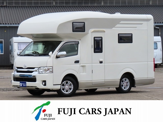 キャブコン ハイエース ファンルーチェ セレンゲティ 4WD