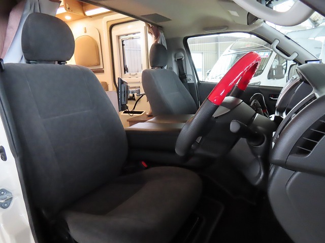 キャンピングカーキャブコン