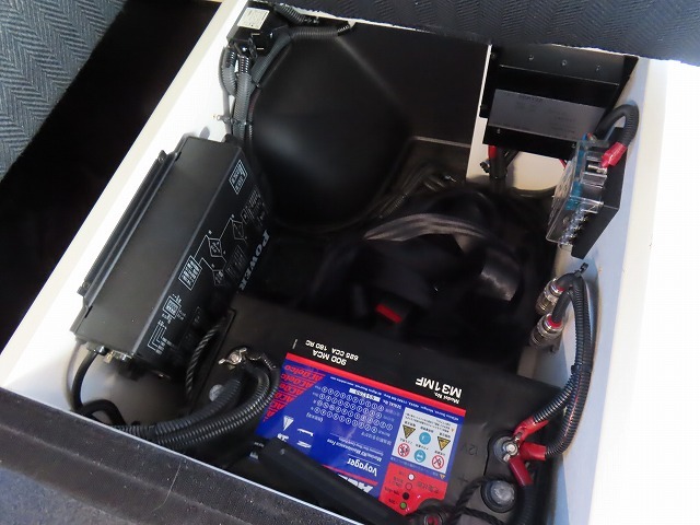 キャンピングカーバンコン