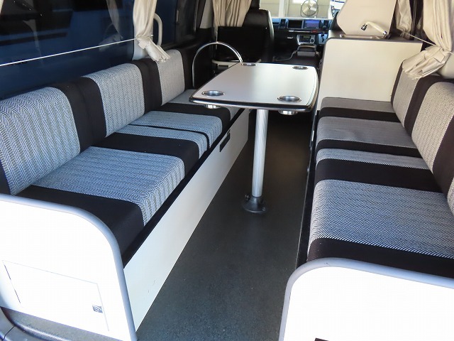 キャンピングカーバンコン