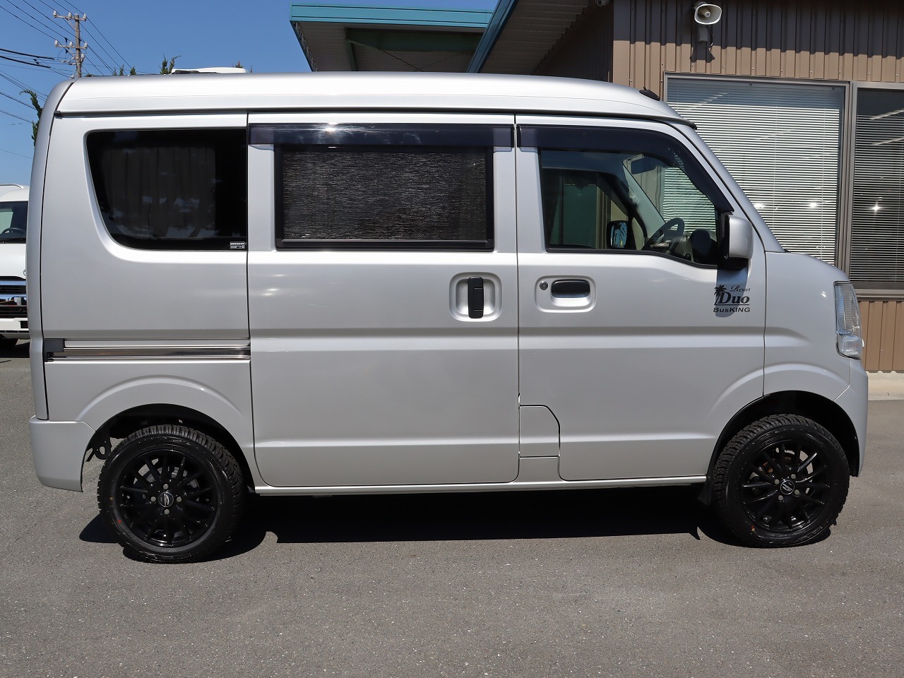 キャンピングカー軽キャンパー