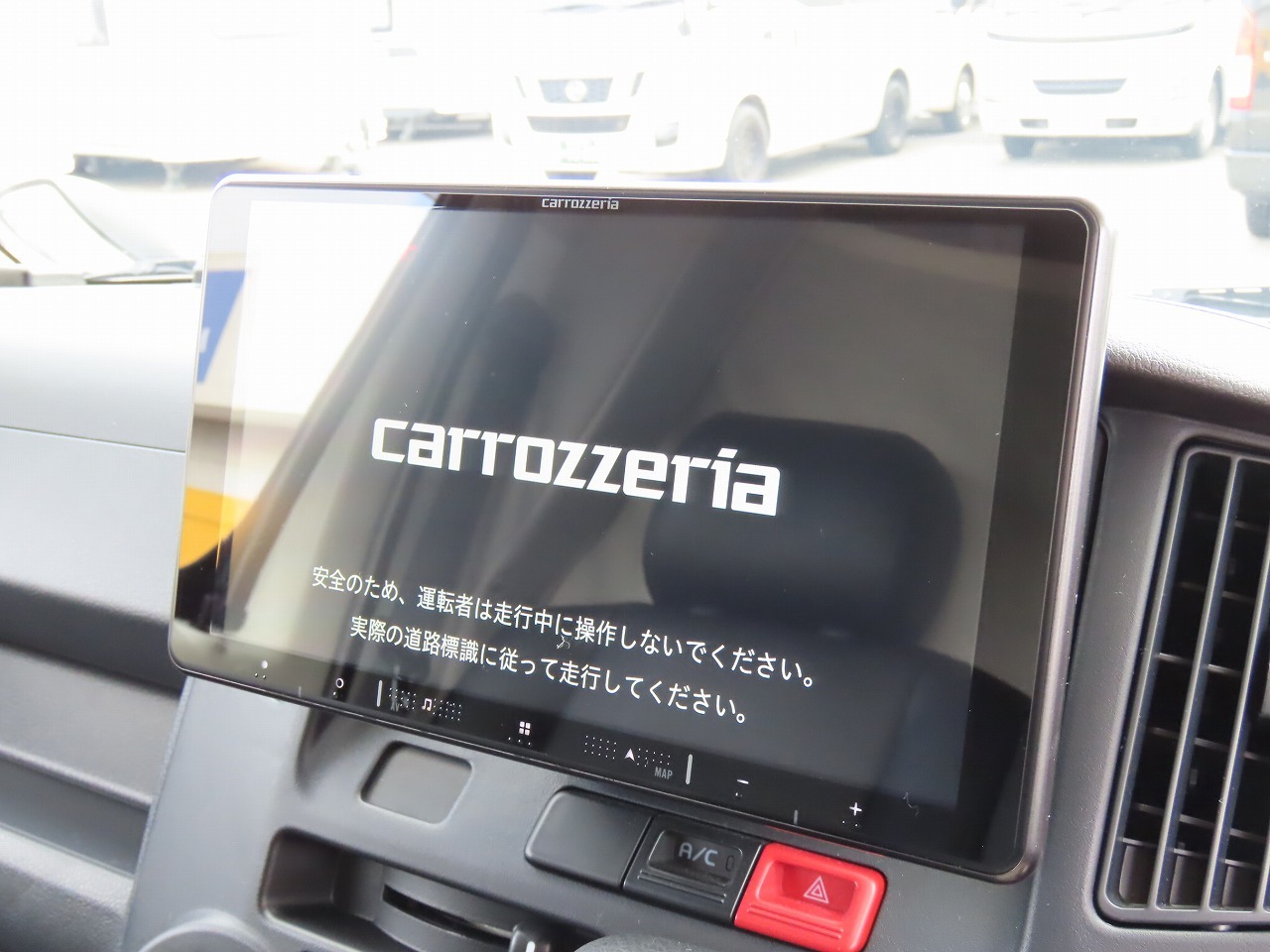 キャンピングカーキャブコン