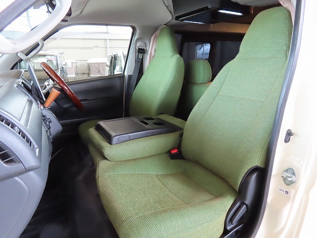 キャンピングカーバンコン