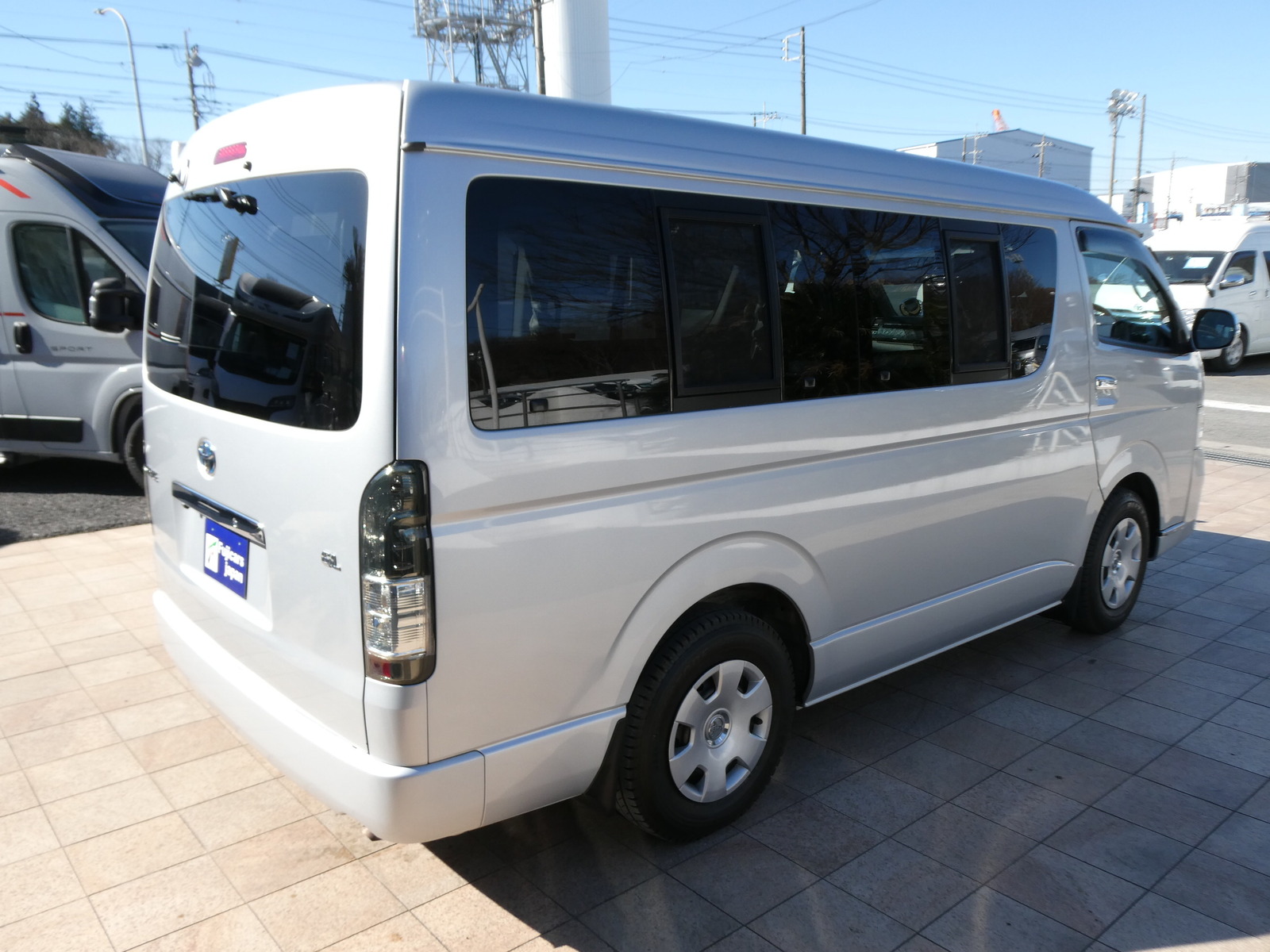 キャンピングカーバンコン