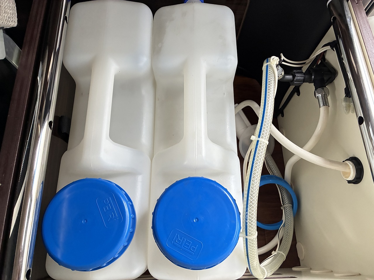 キャンピングカーバンコン