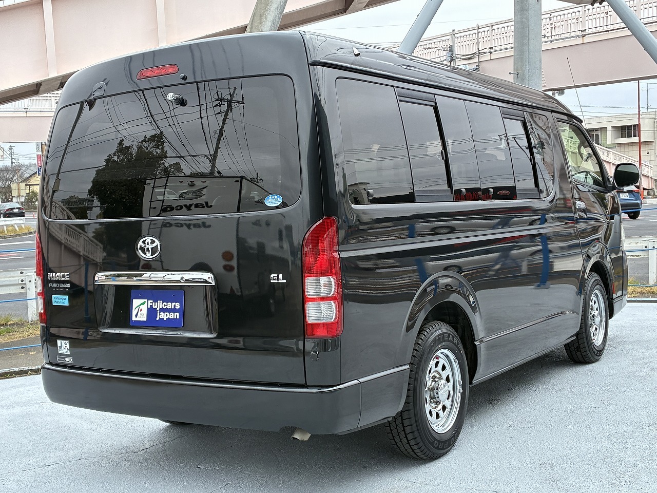 キャンピングカーバンコン