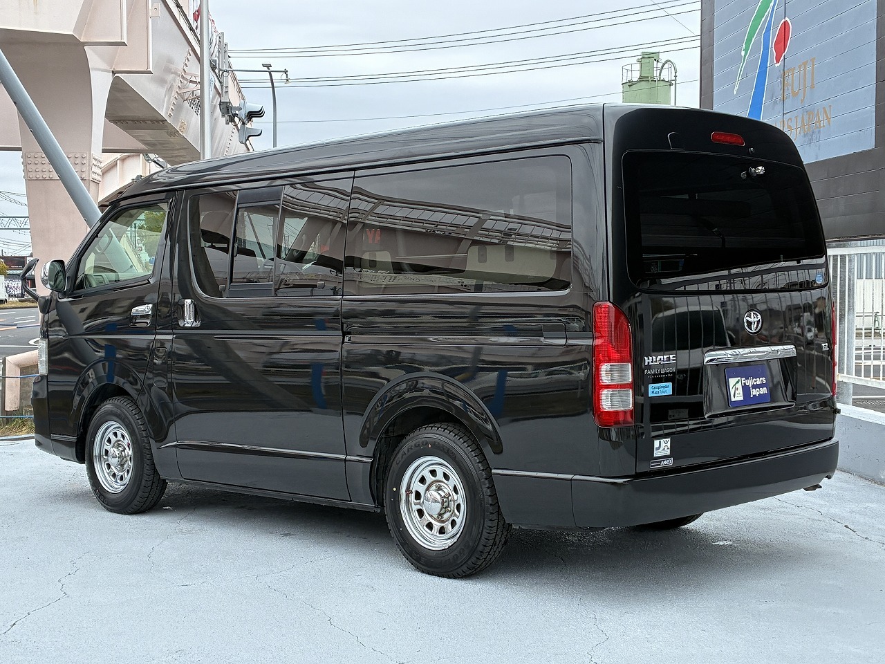 キャンピングカーバンコン