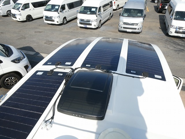 キャンピングカーキャブコン