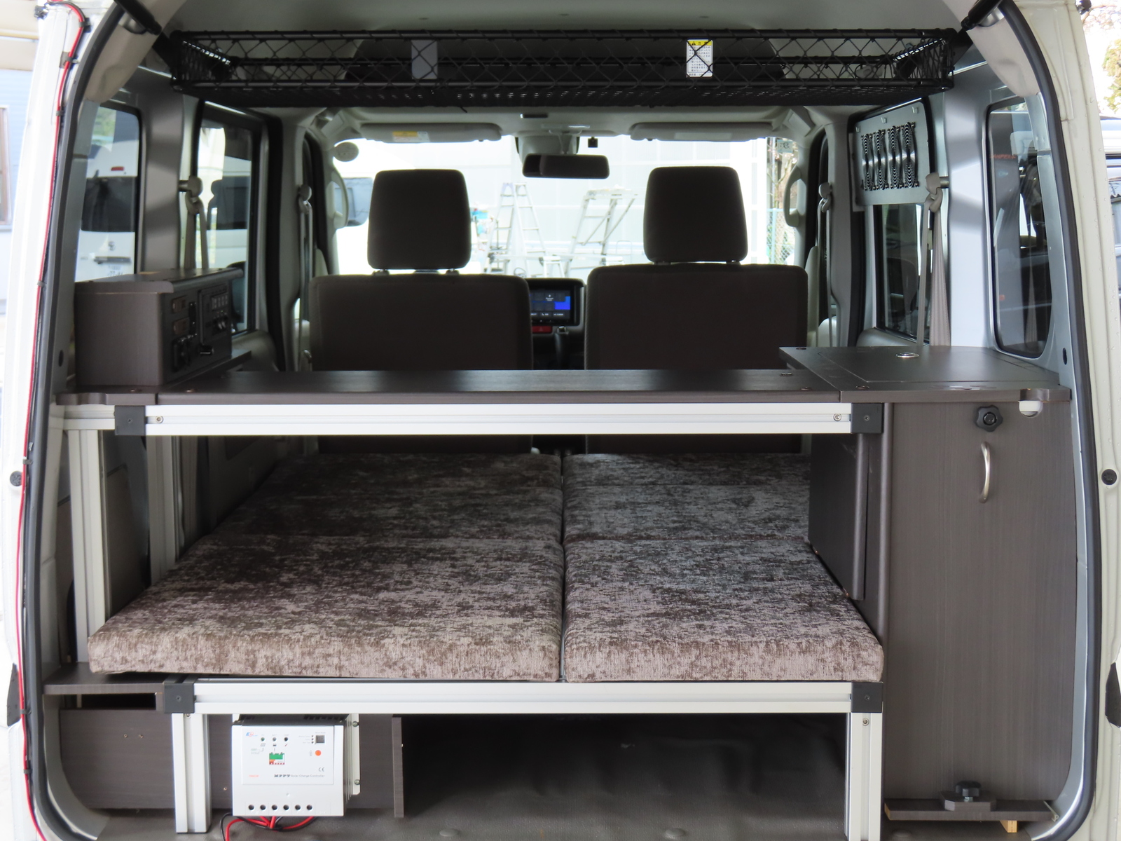 キャンピングカー軽キャンパー