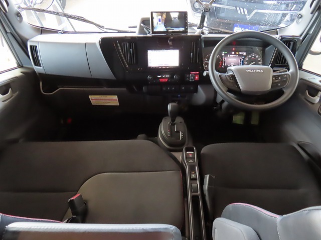 キャンピングカーキャブコン