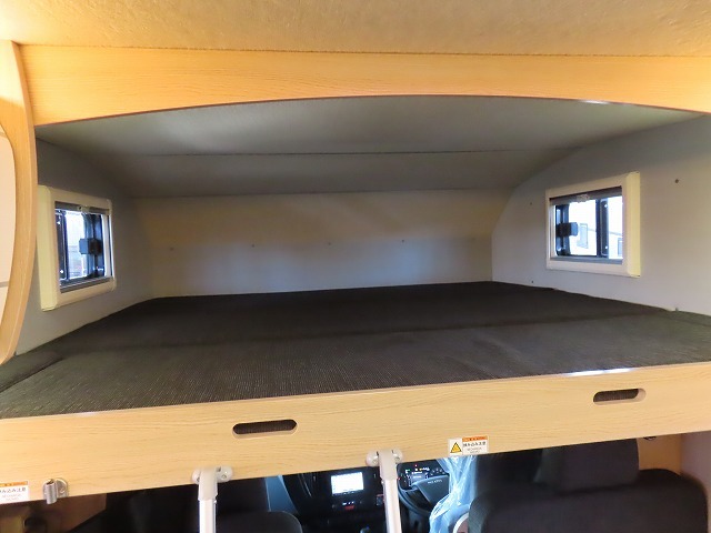 キャンピングカーキャブコン