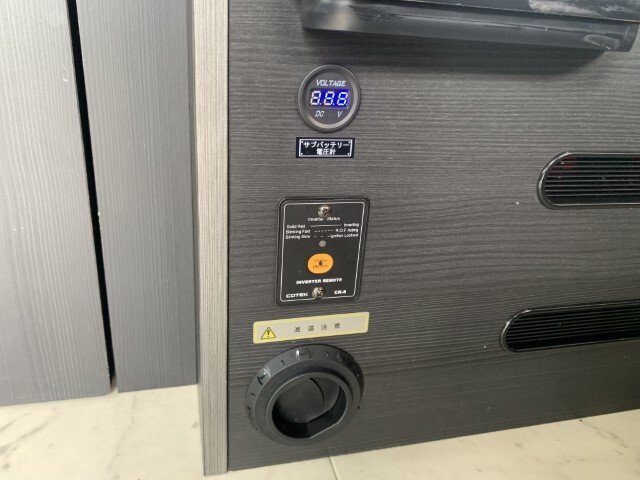 キャンピングカーキャブコン