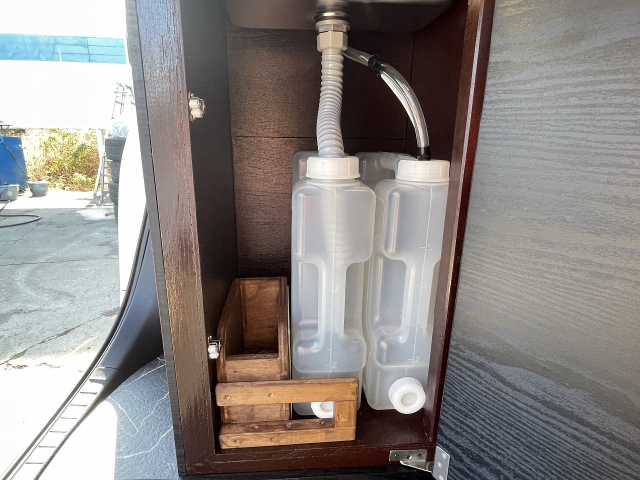 キャンピングカーバンコン