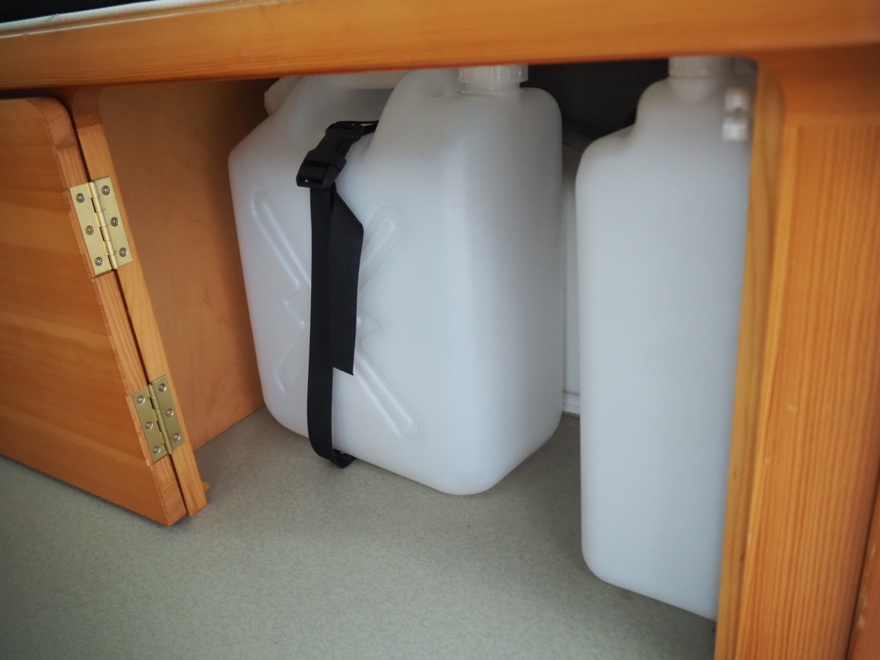 キャンピングカーバンコン