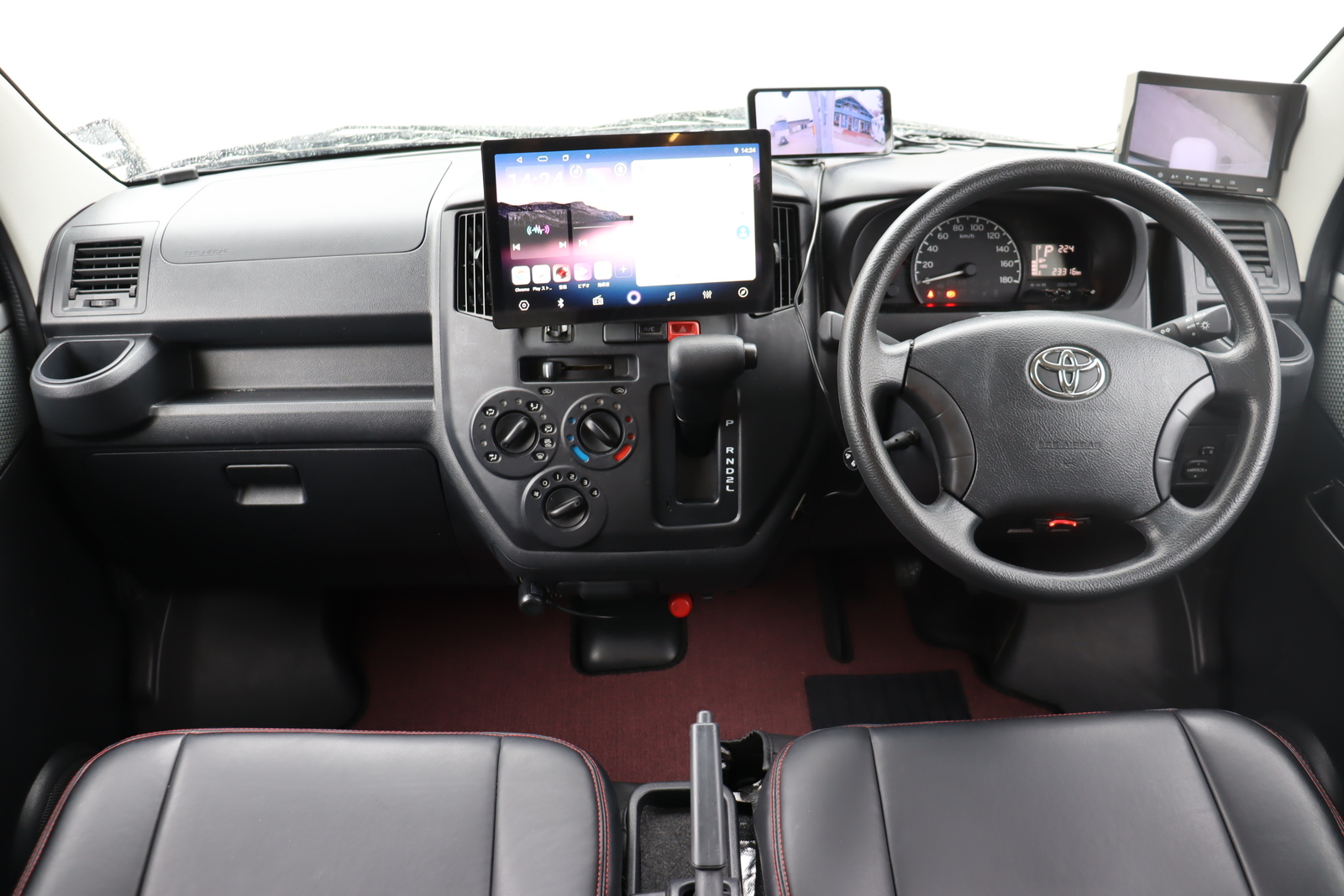 キャンピングカーキャブコン