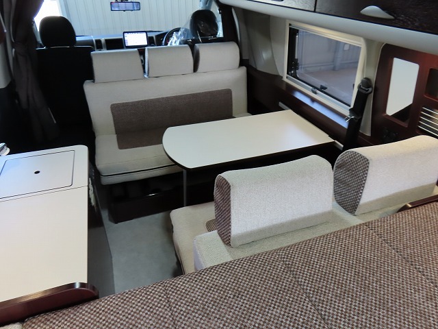 キャンピングカーバンコン