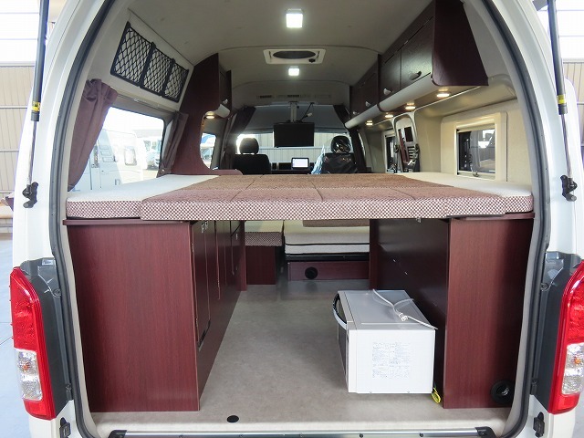 キャンピングカーバンコン