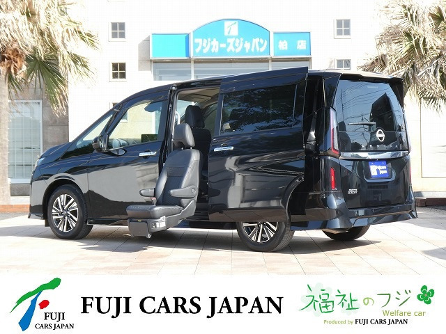 セレナ 福祉車両