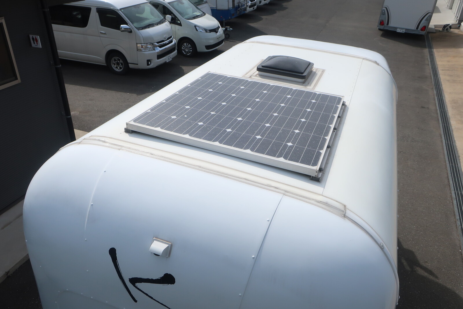 キャンピングカーキャブコン