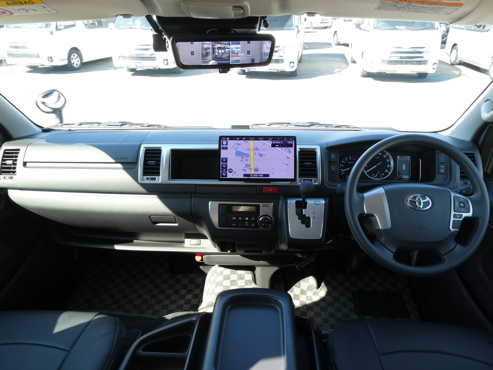 キャンピングカーバンコン