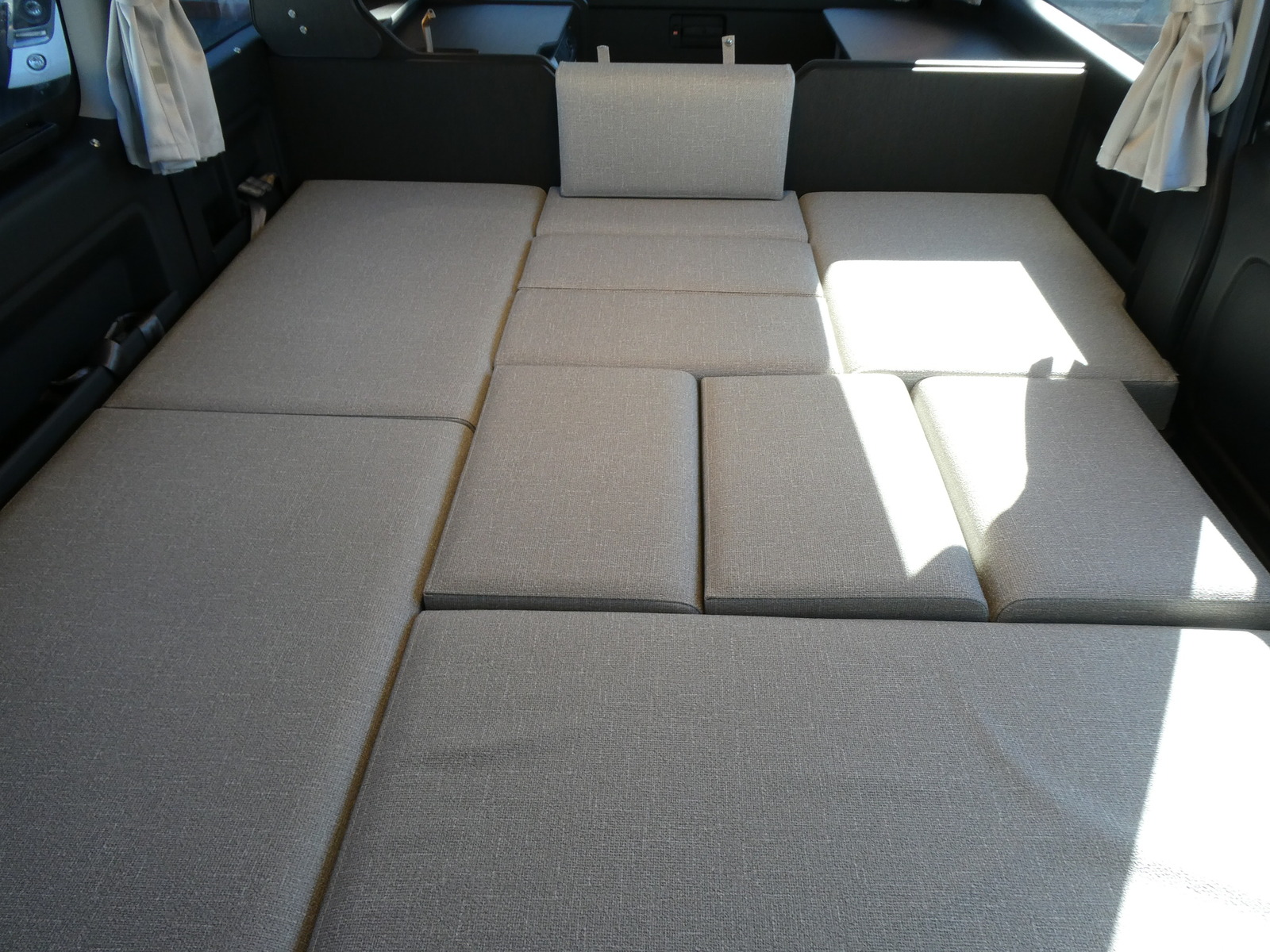 キャンピングカーバンコン