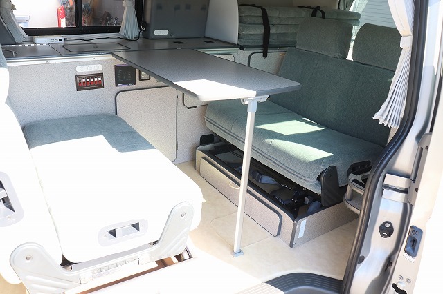 キャンピングカーバンコン