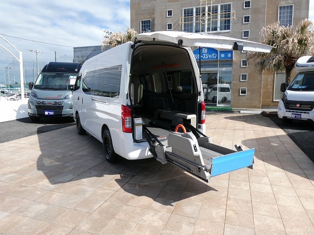 日産NV350キャラバン