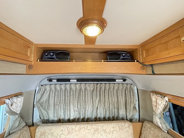 キャンピングカーバンコン