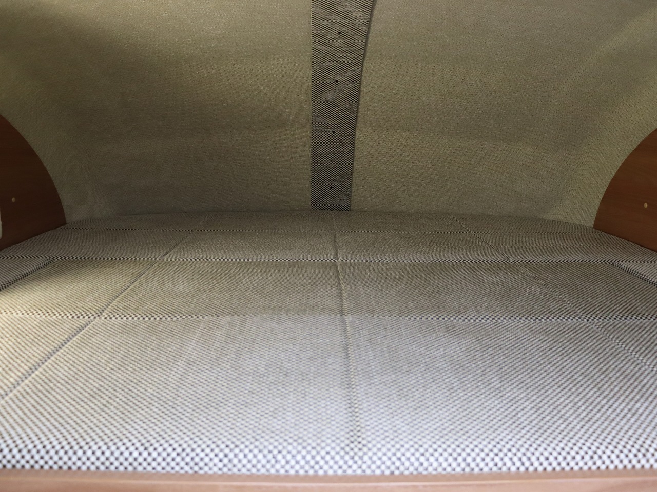 キャンピングカーキャブコン