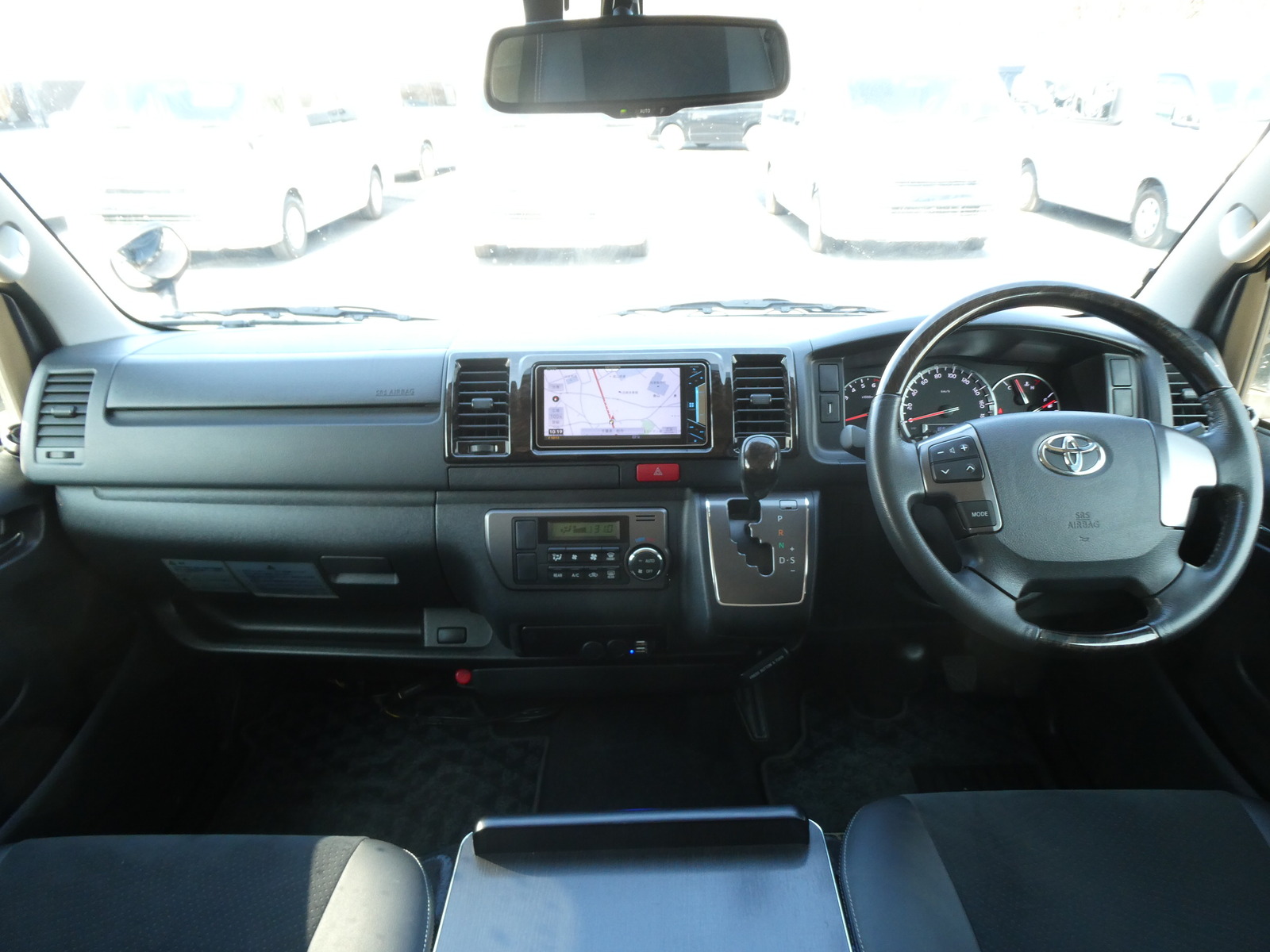 キャンピングカーバンコン