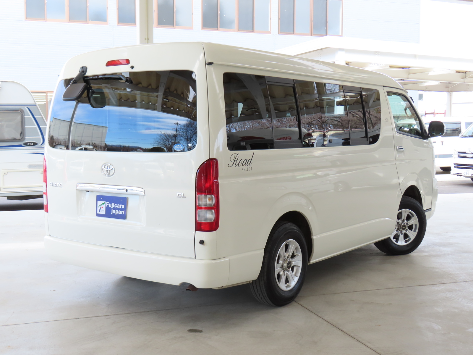 キャンピングカーバンコン