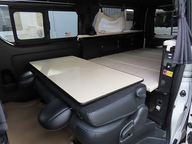 キャンピングカーバンコン