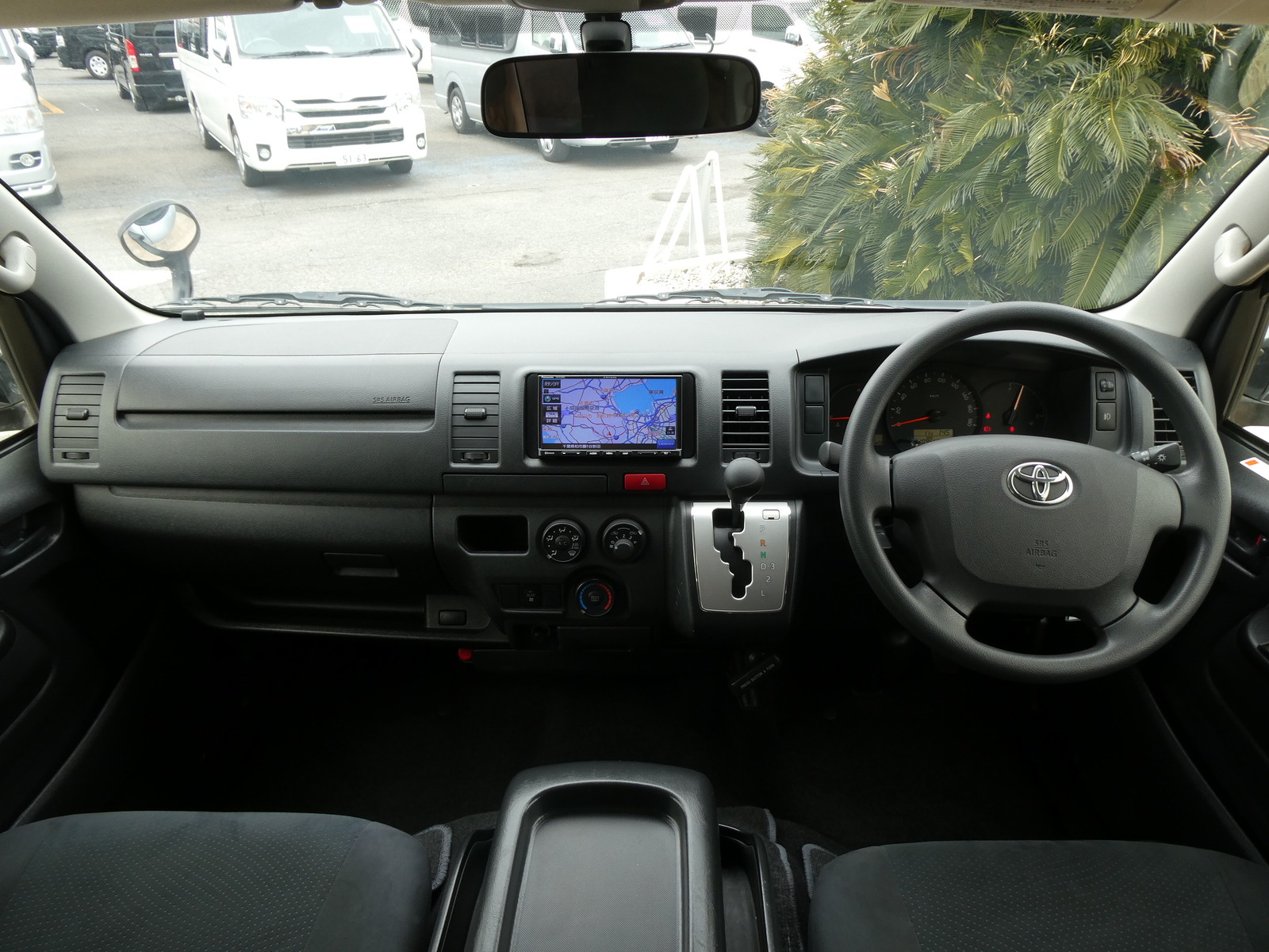 キャンピングカーバンコン