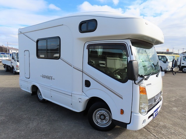 キャンピングカーキャブコン