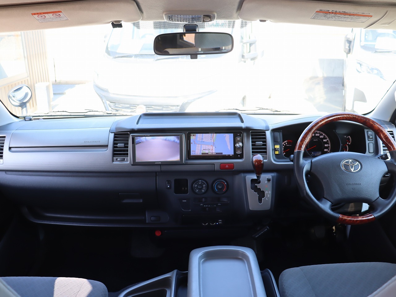 キャンピングカーバンコン