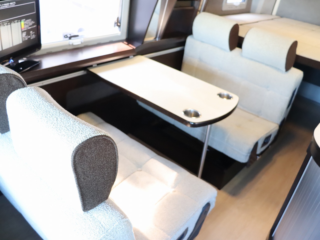 キャンピングカーバンコン